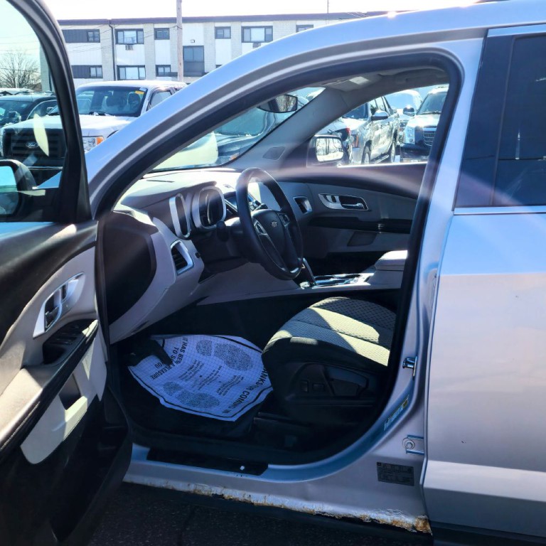2012 Chevrolet Equinox Image 11