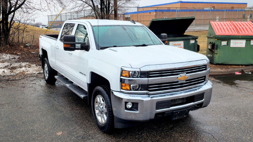 2015 Chevrolet Silverado 1500 Image 9