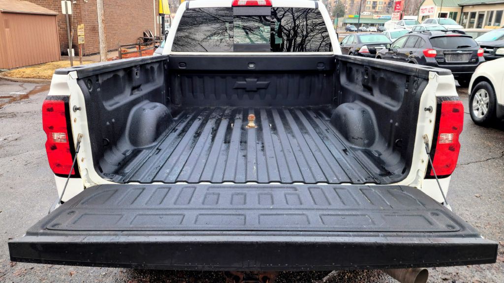 2015 Chevrolet Silverado 1500 Image 16