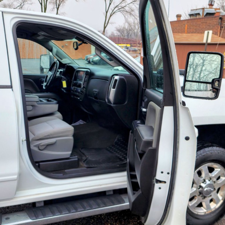 2015 Chevrolet Silverado 1500 Image 18
