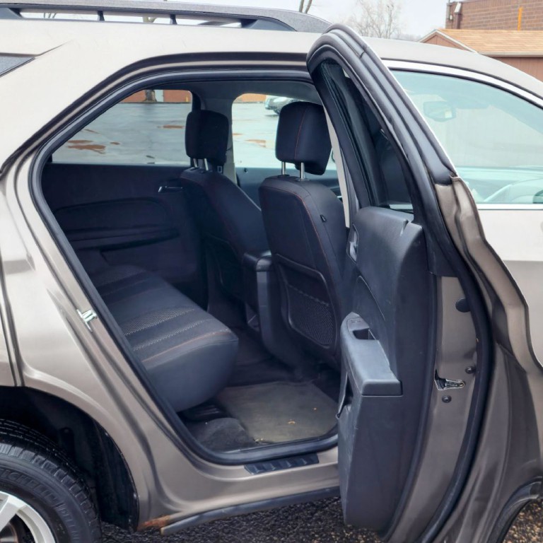 2012 Chevrolet Equinox Image 17
