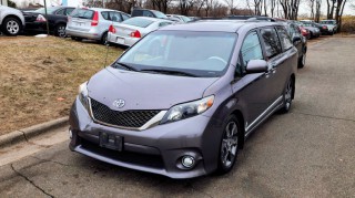 Image for 2011 Toyota Sienna SE ID: 7267251