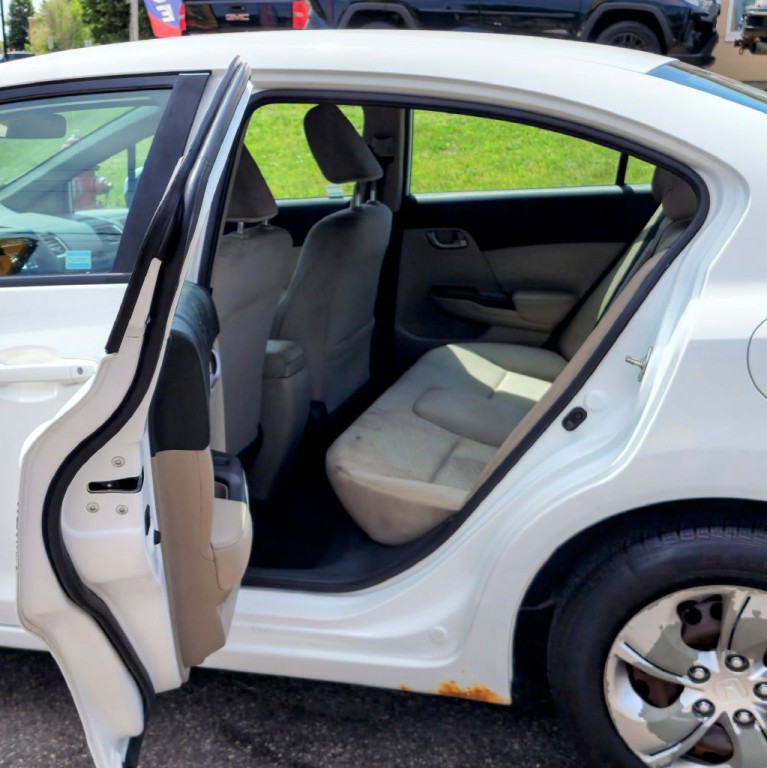 2014 Honda Civic Image 13