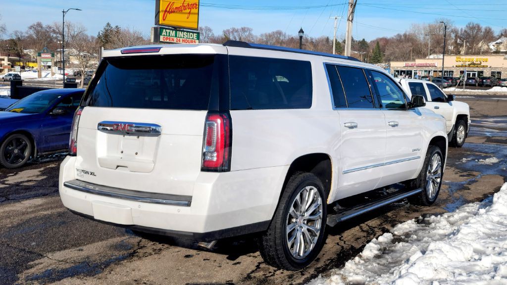 2017 GMC Yukon Image 6