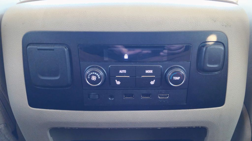 2017 GMC Yukon Image 17