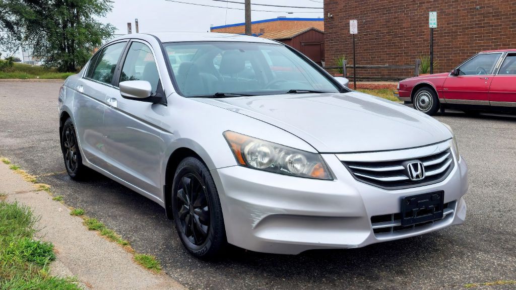 2012 Honda Accord Image 9