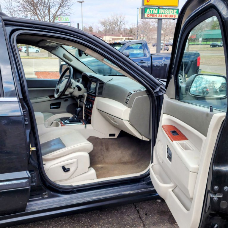 2005 Jeep Grand Cherokee Image 17