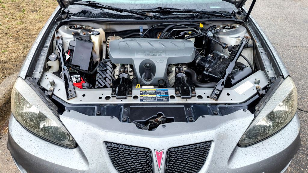 2008 Pontiac Grand Prix Image 17