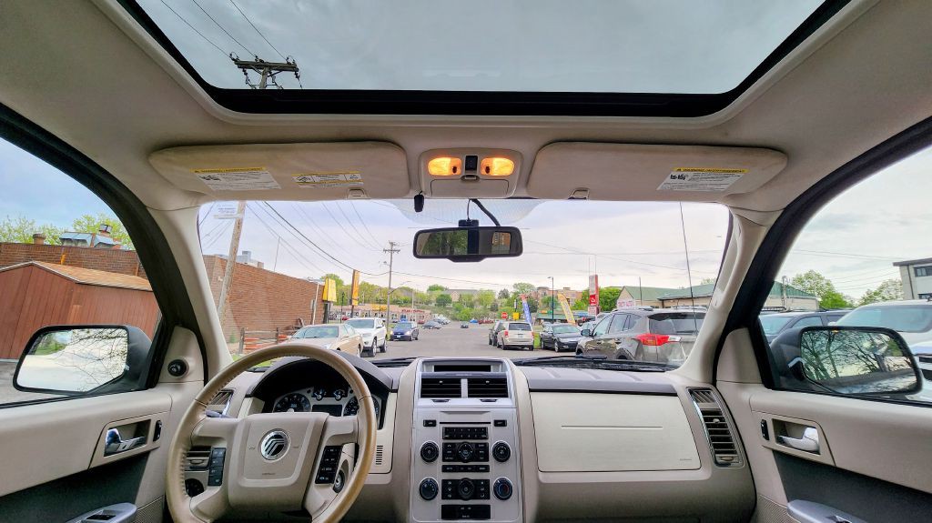 2011 Mercury Mariner Image 13