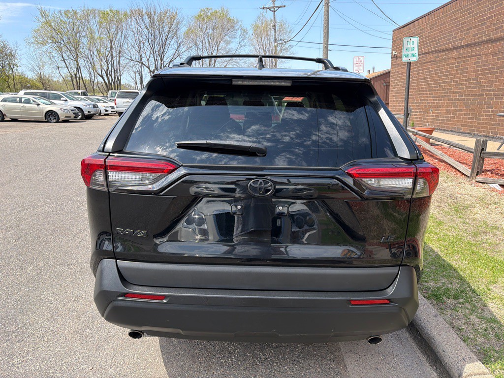 2020 Toyota Rav4 Image 5