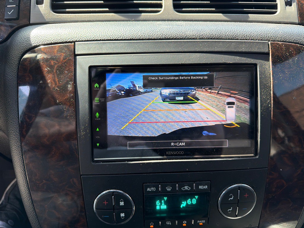 2013 GMC Yukon Image 17