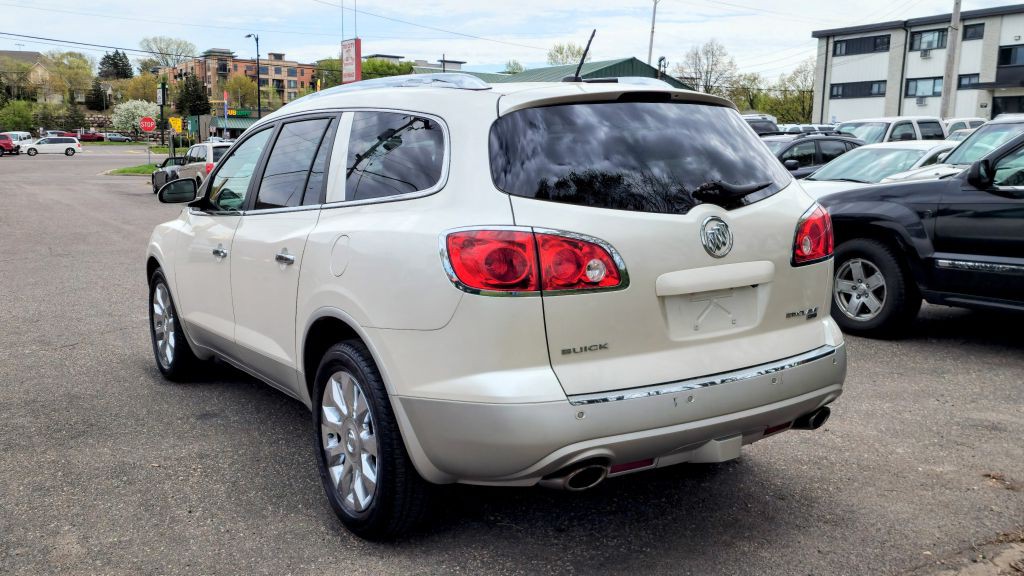 2011 Buick Enclave Image 4