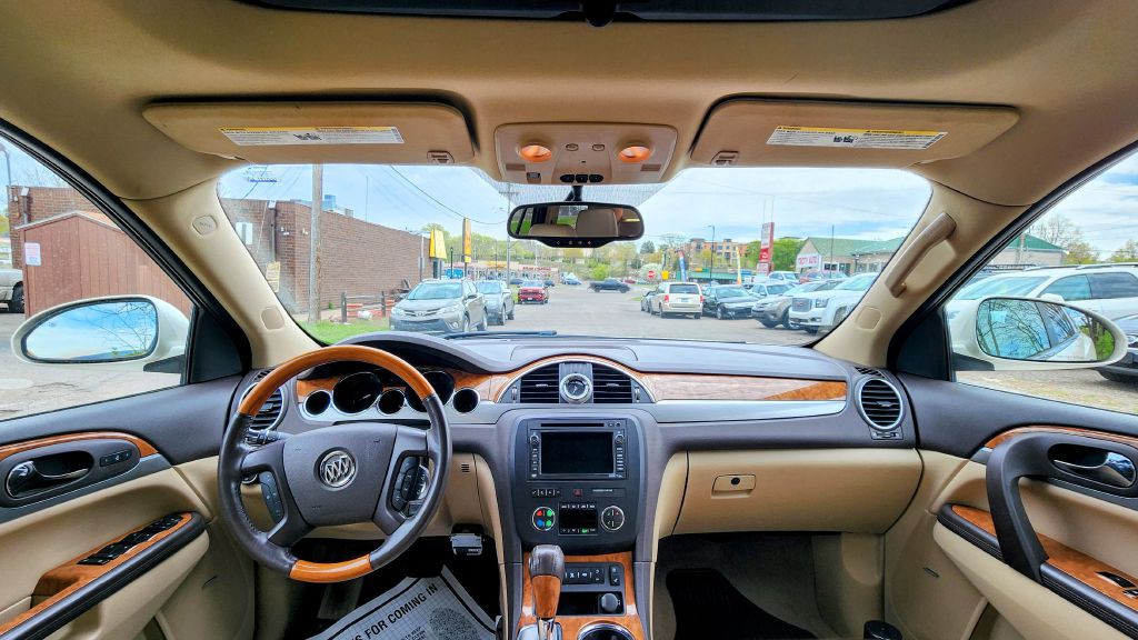 2011 Buick Enclave Image 12