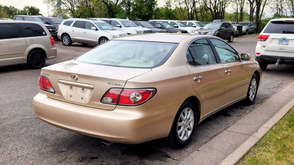 2004 Lexus ES Image 6