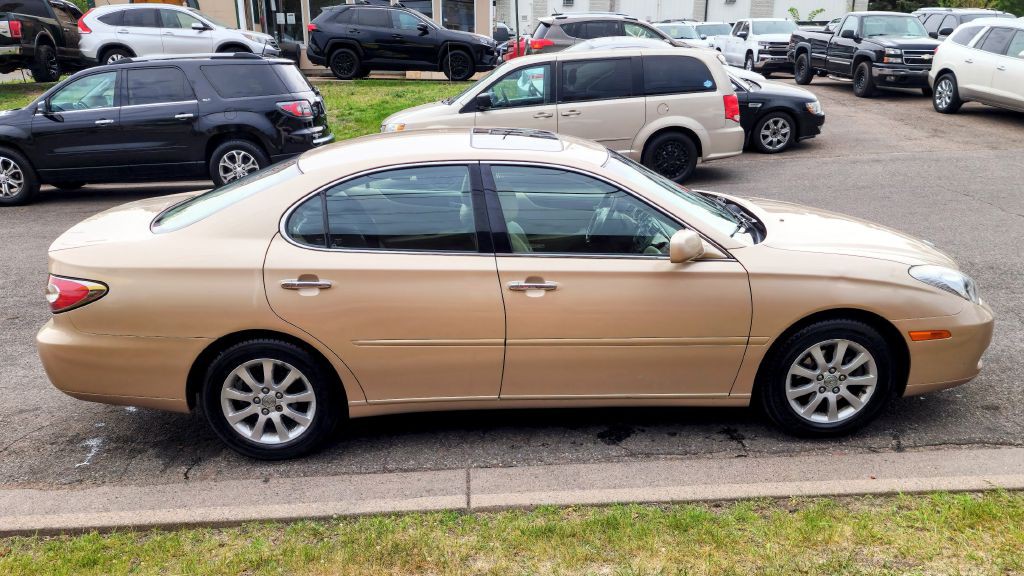 2004 Lexus ES Image 7