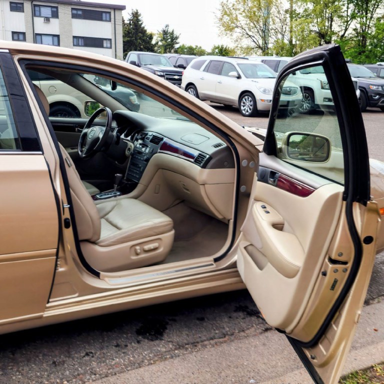 2004 Lexus ES Image 15