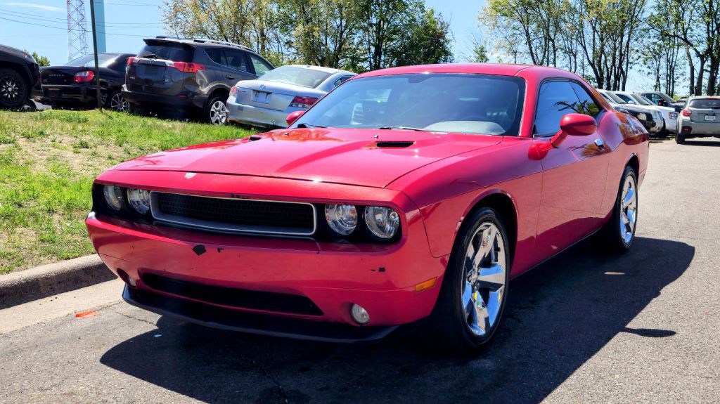 2013 Dodge Challenger Image 2