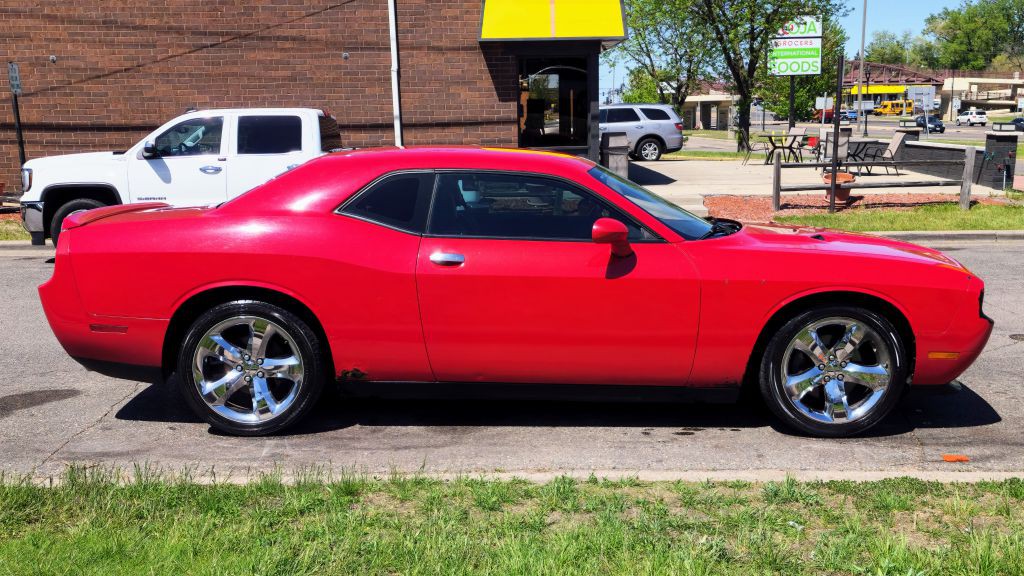 2013 Dodge Challenger Image 7
