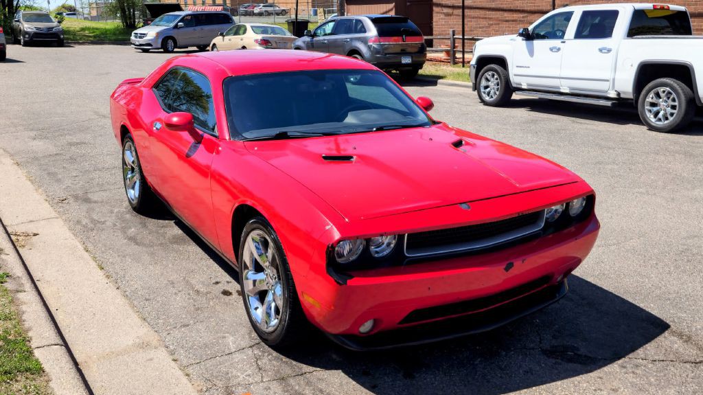 2013 Dodge Challenger Image 9