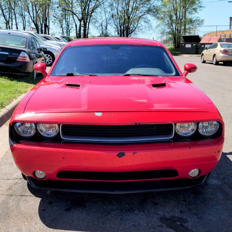 2013 Dodge Challenger Image 10