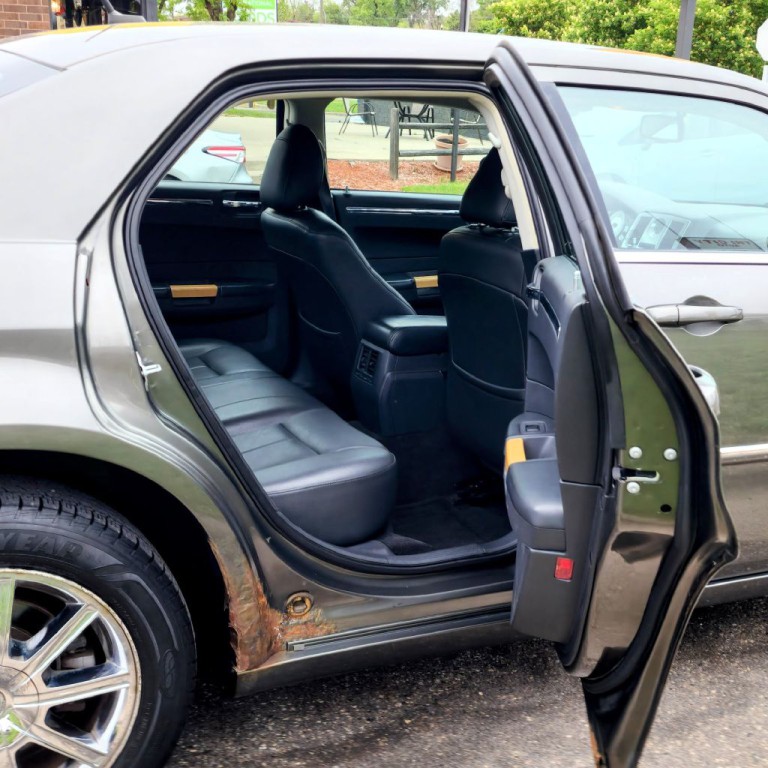 2008 Chrysler 300 Image 14