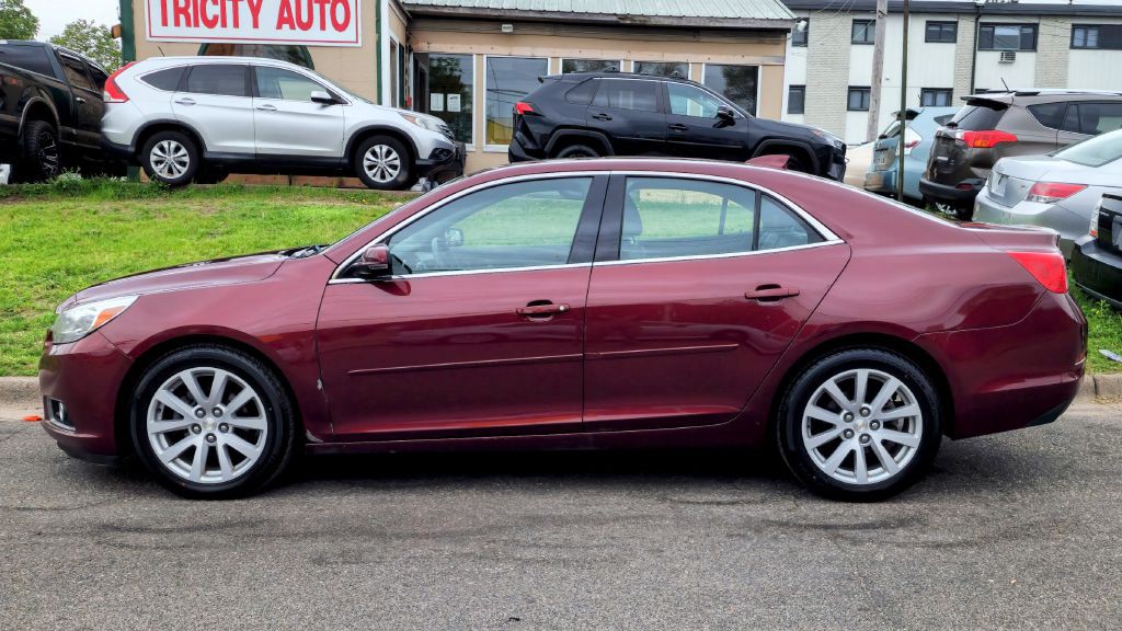 2015 Chevrolet Malibu Image 3