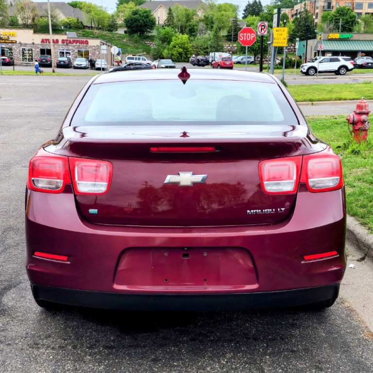 2015 Chevrolet Malibu Image 5