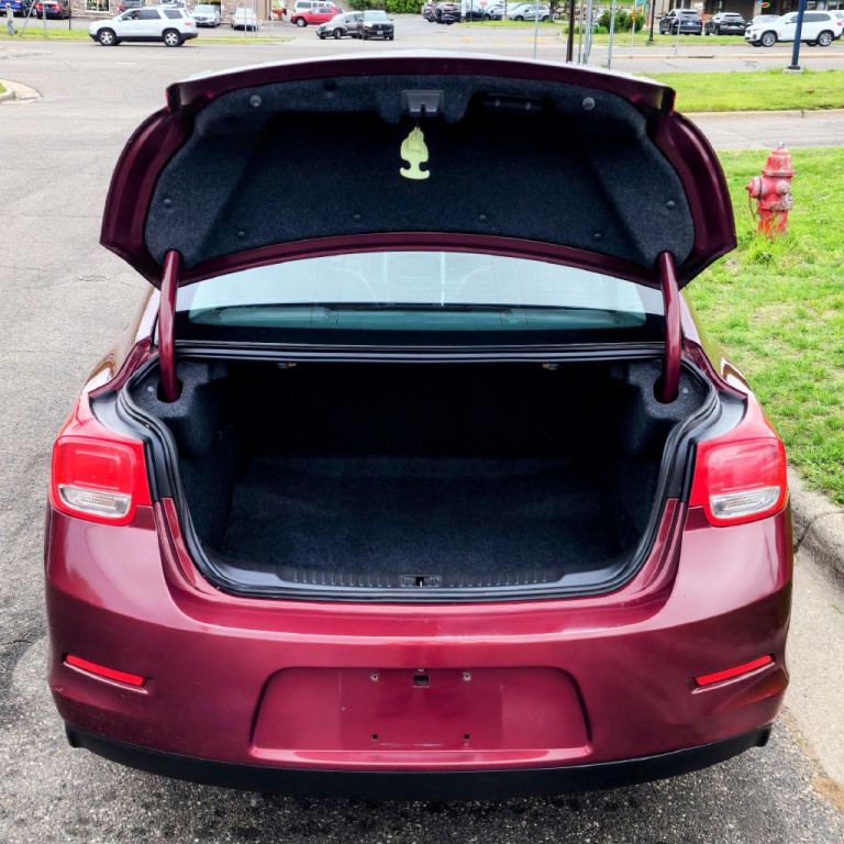 2015 Chevrolet Malibu Image 15