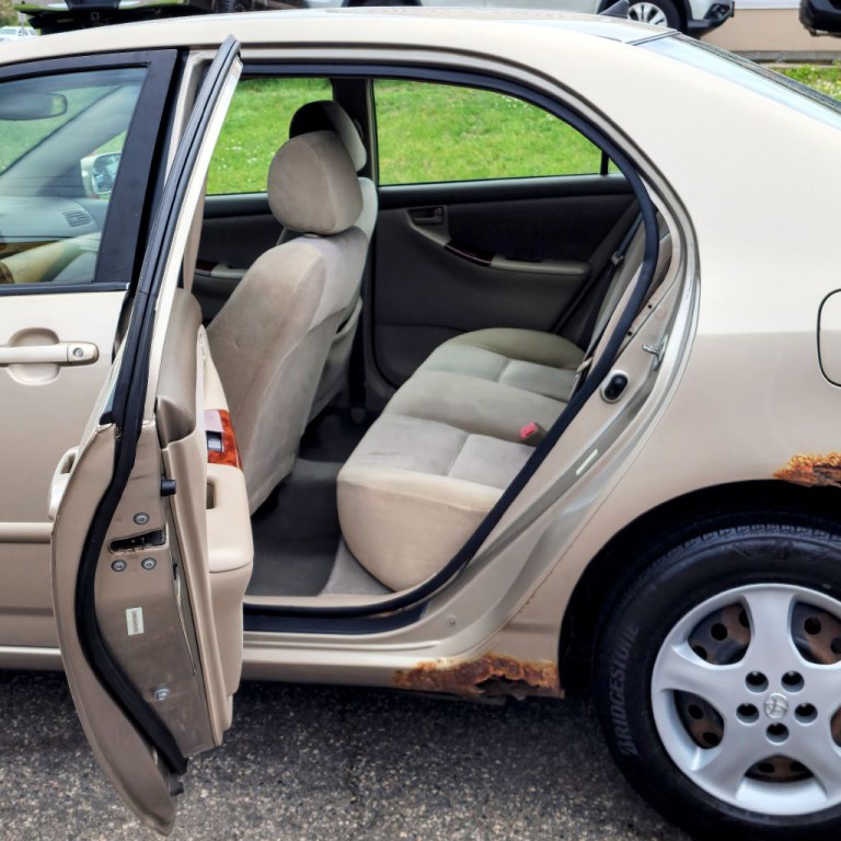 2006 Toyota Corolla Image 13