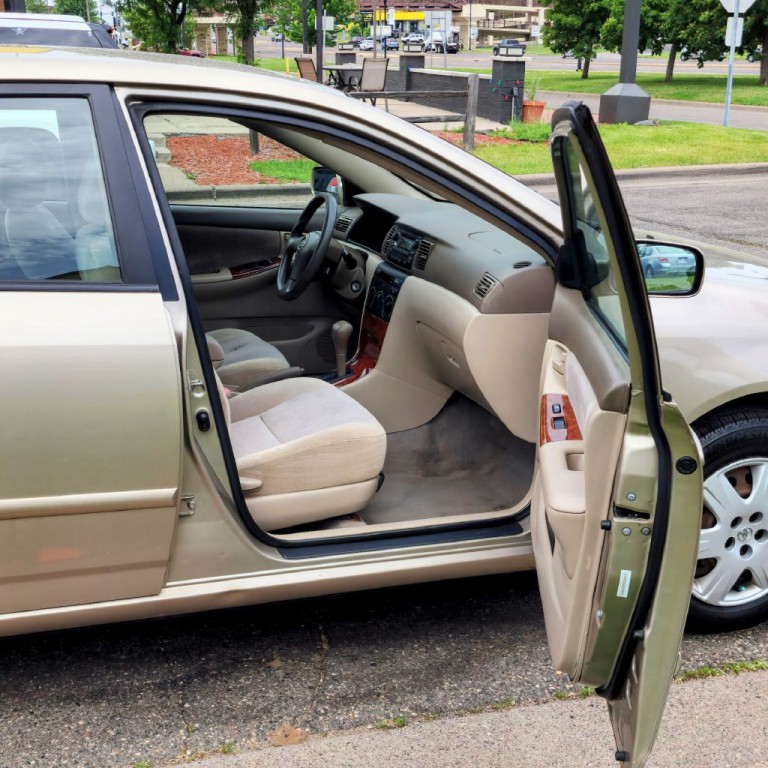 2006 Toyota Corolla Image 16