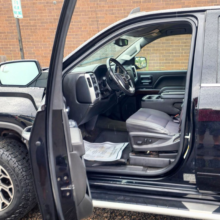 2017 GMC Sierra Image 11