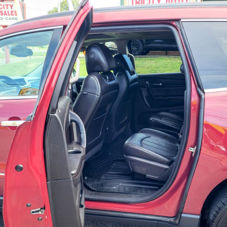 2016 Chevrolet Traverse Image 14
