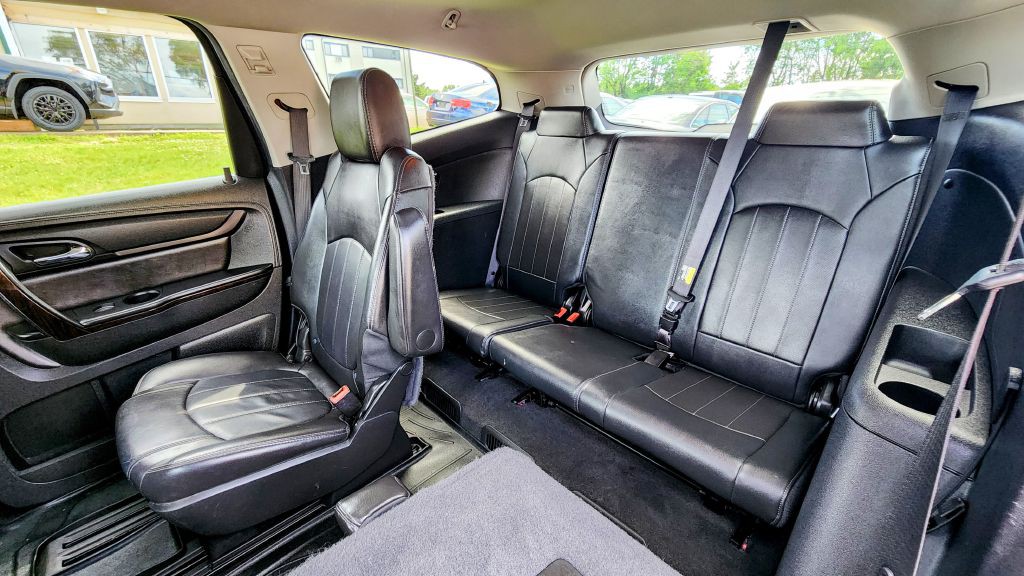 2016 Chevrolet Traverse Image 16