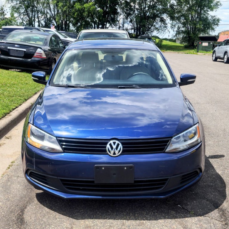 2011 Volkswagen Jetta Image 10