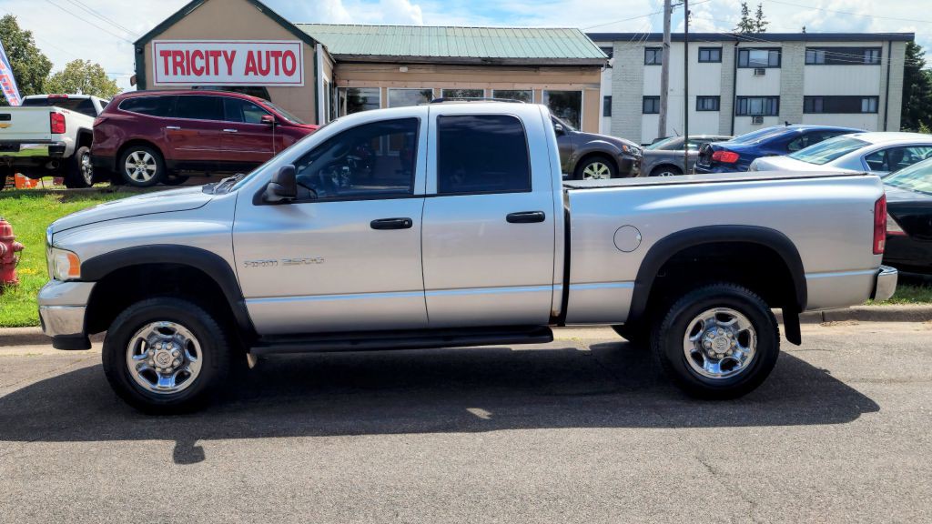 2004 Dodge Ram 2500 Image 3
