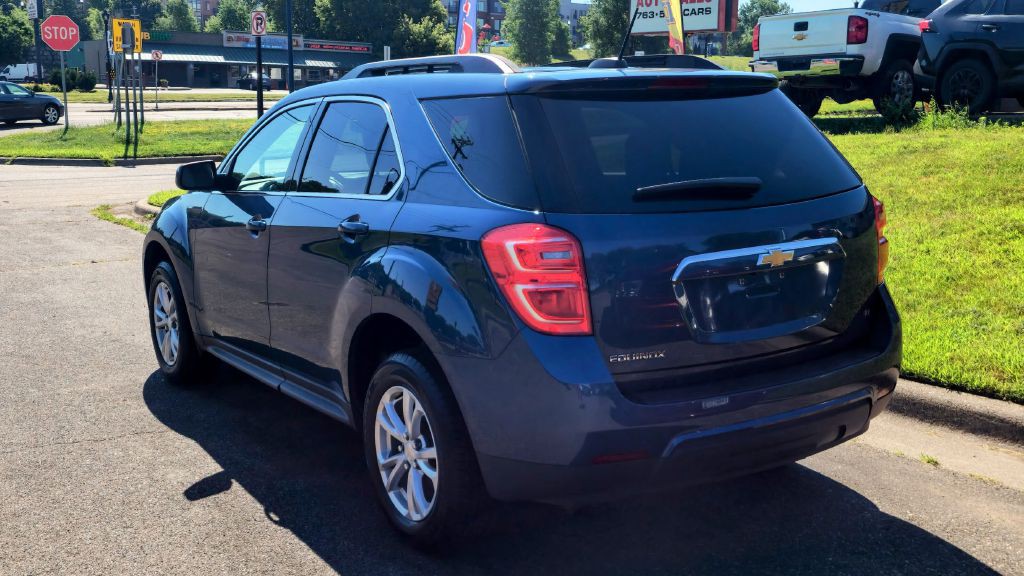 2017 Chevrolet Equinox Image 4