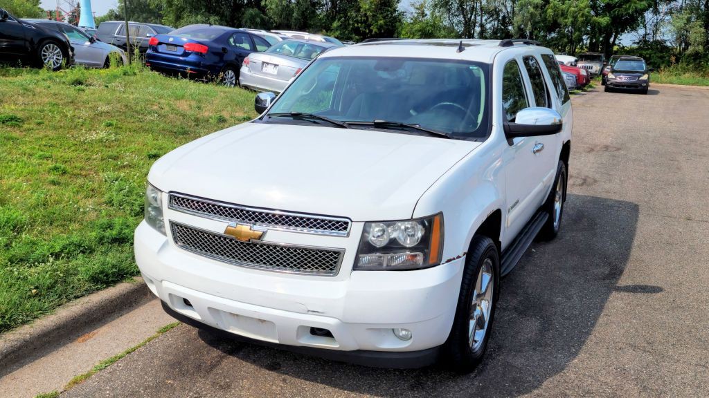 2007 Chevrolet Tahoe Image 2