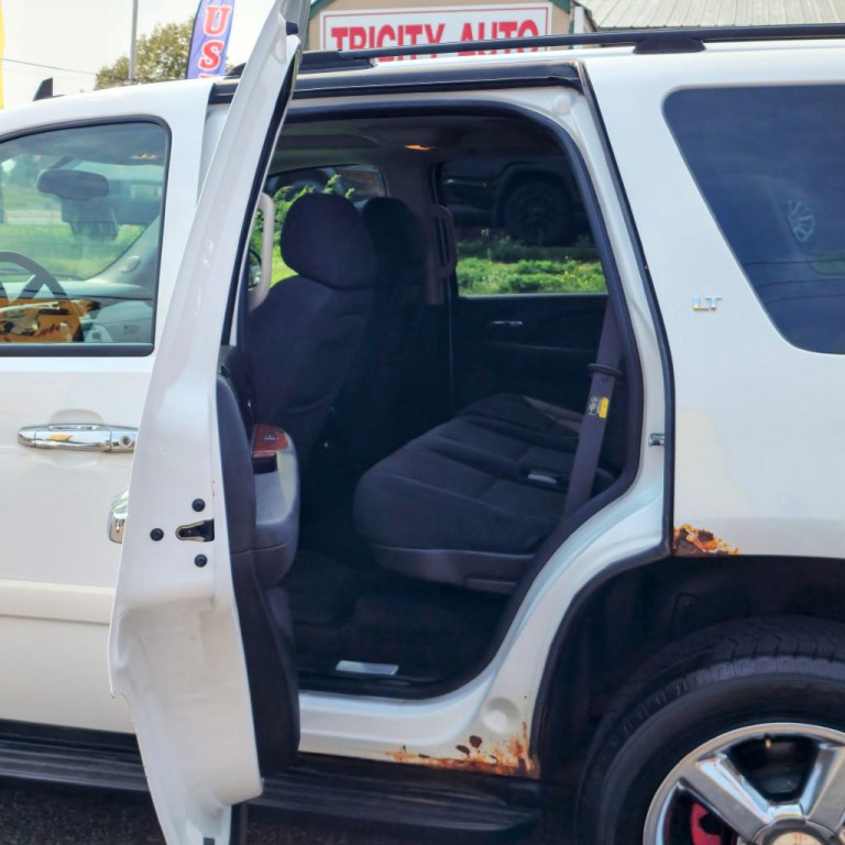 2007 Chevrolet Tahoe Image 14