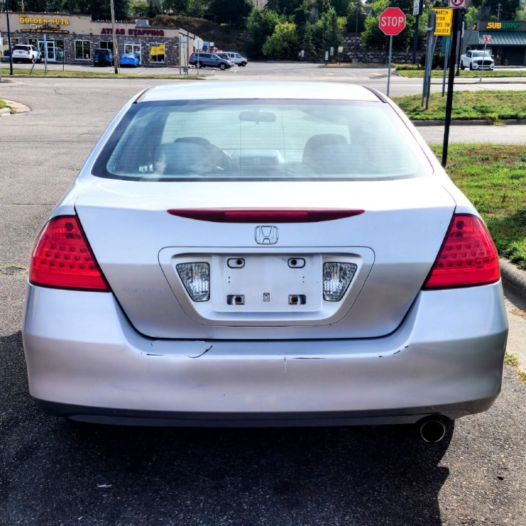 2007 Honda Accord Image 5