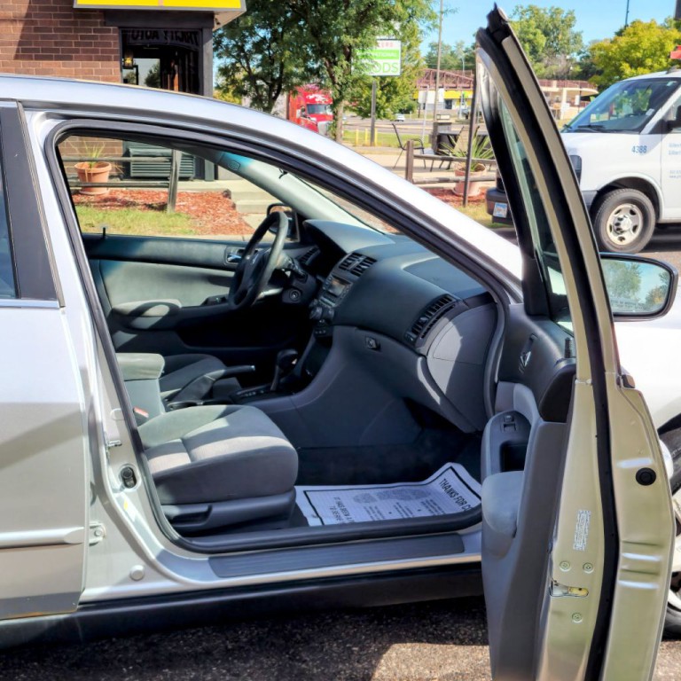 2007 Honda Accord Image 16
