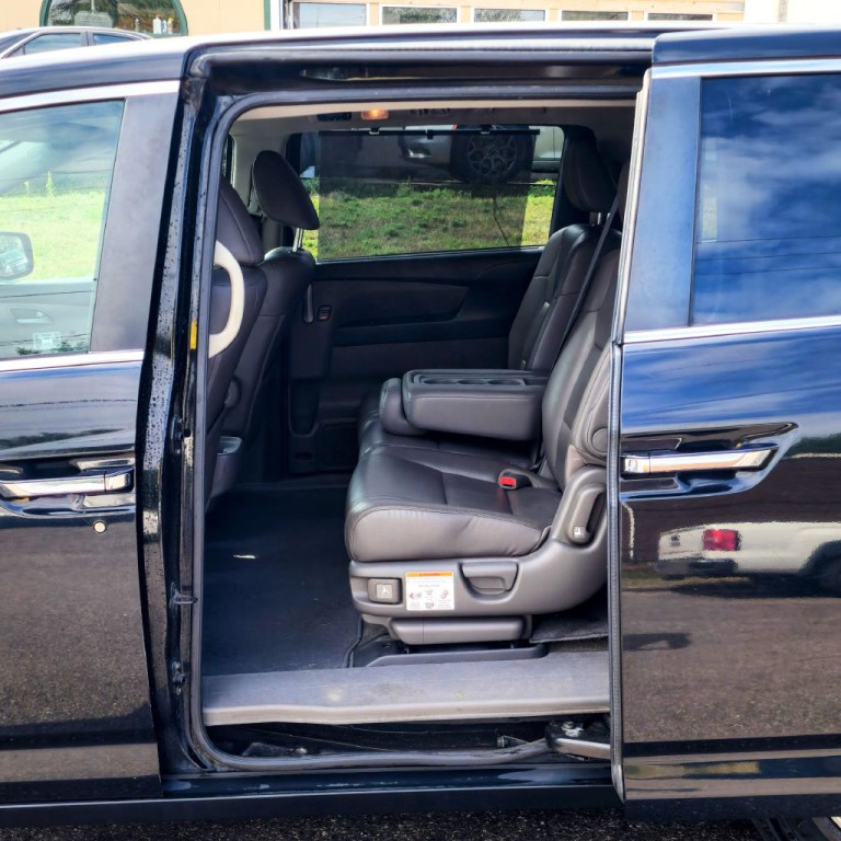 2012 Honda Odyssey Image 15