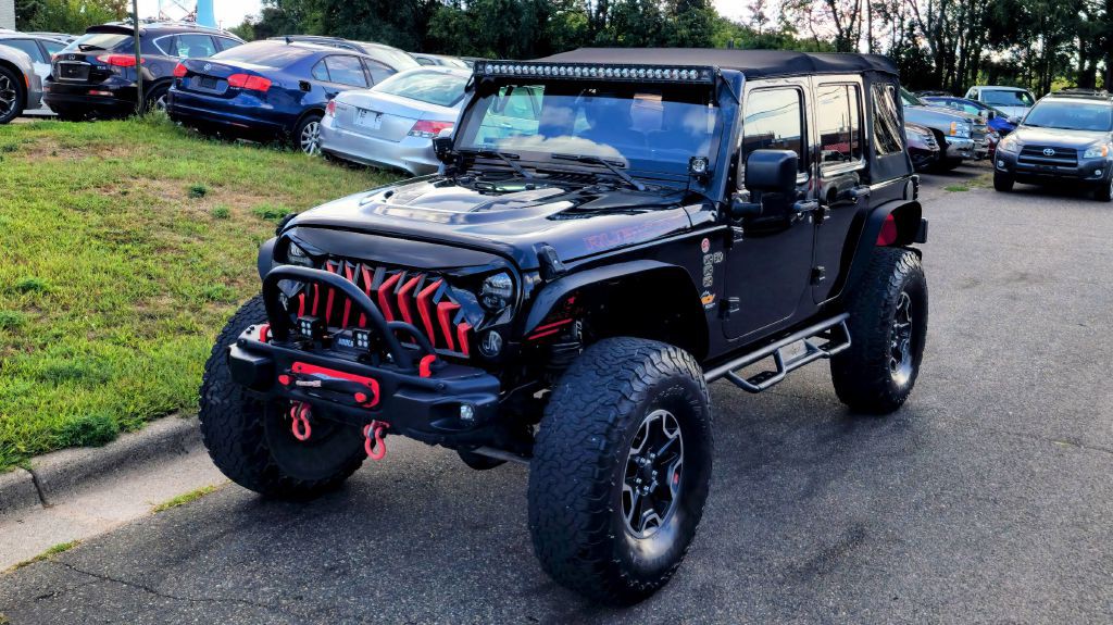 2016 Jeep Wrangler Unlimited Image 2