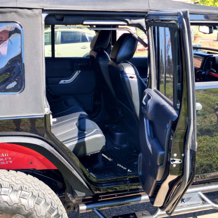 2016 Jeep Wrangler Unlimited Image 17