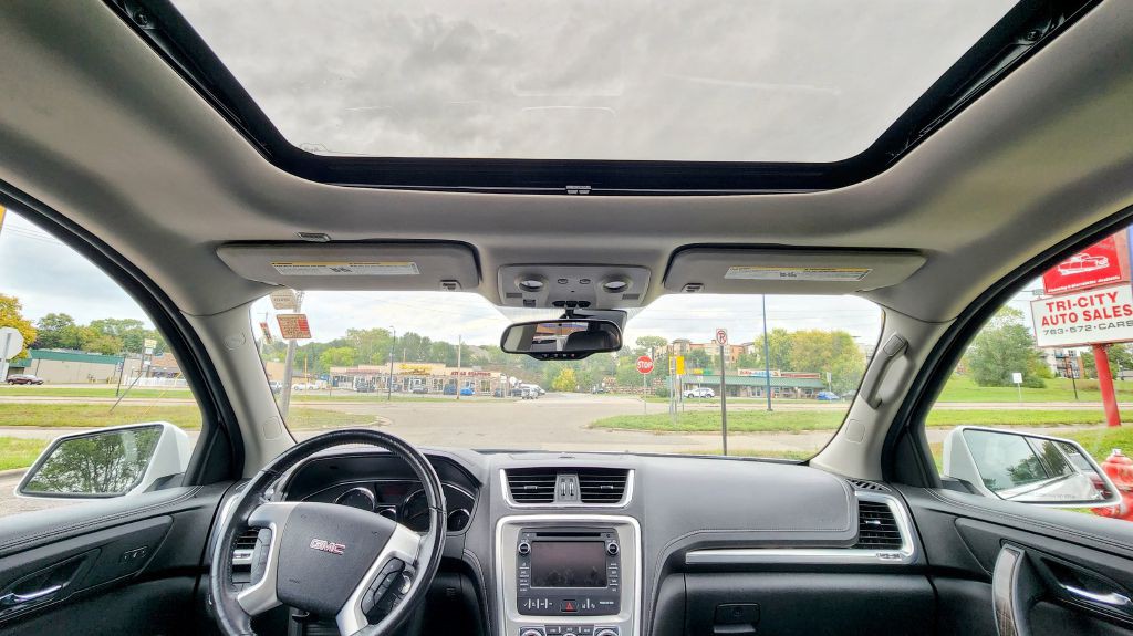 2016 GMC Acadia Image 13