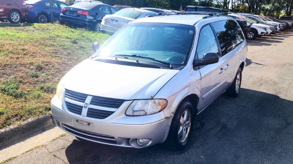 2007 Dodge Grand Caravan Image 2