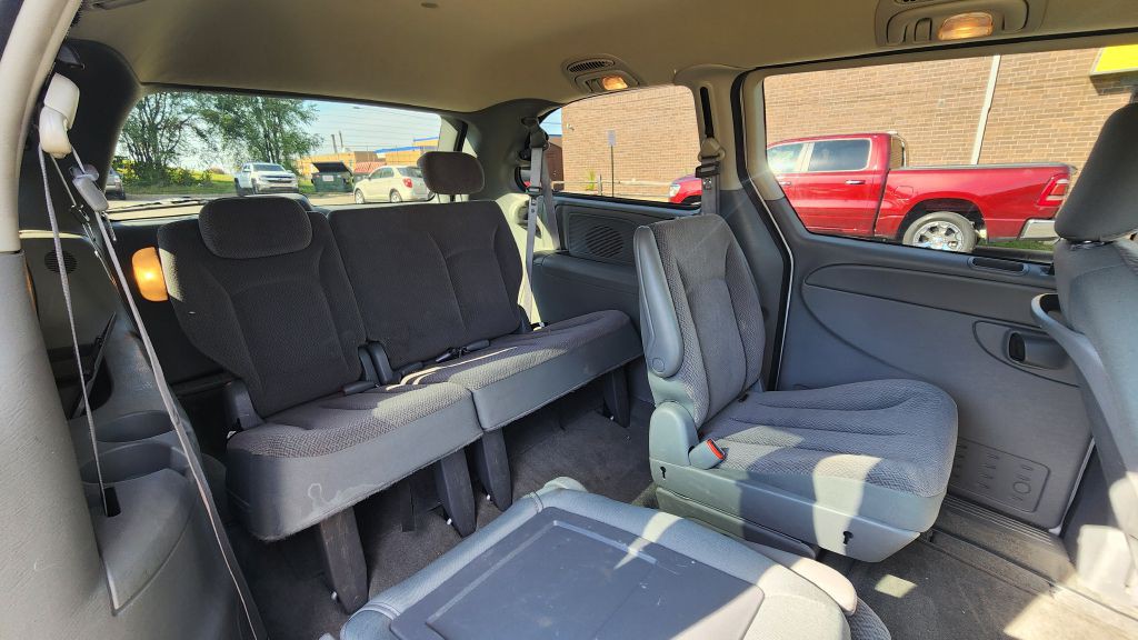 2007 Dodge Grand Caravan Image 16