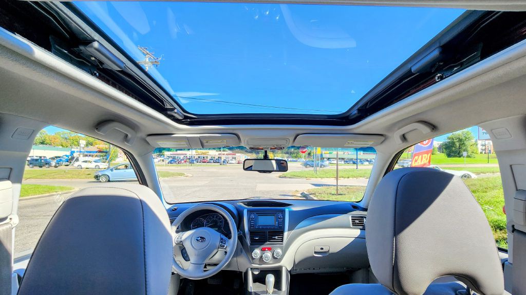 2011 Subaru Forester Image 13