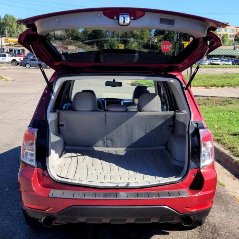2011 Subaru Forester Image 15