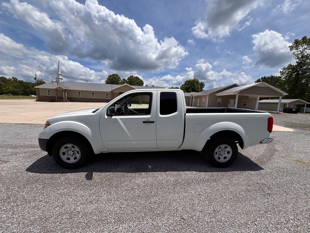 2014 Nissan Frontier Image 4