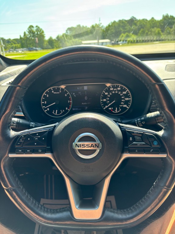 2019 Nissan Altima Image 15